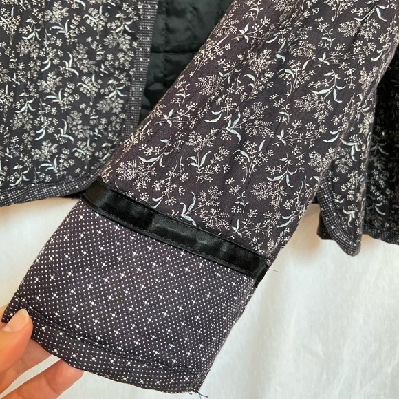 Kantha stitch open front jacket - Picture 2 of 5